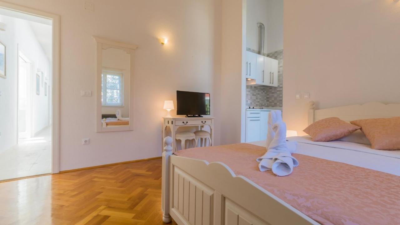 Gracija Bed & Breakfast Makarska